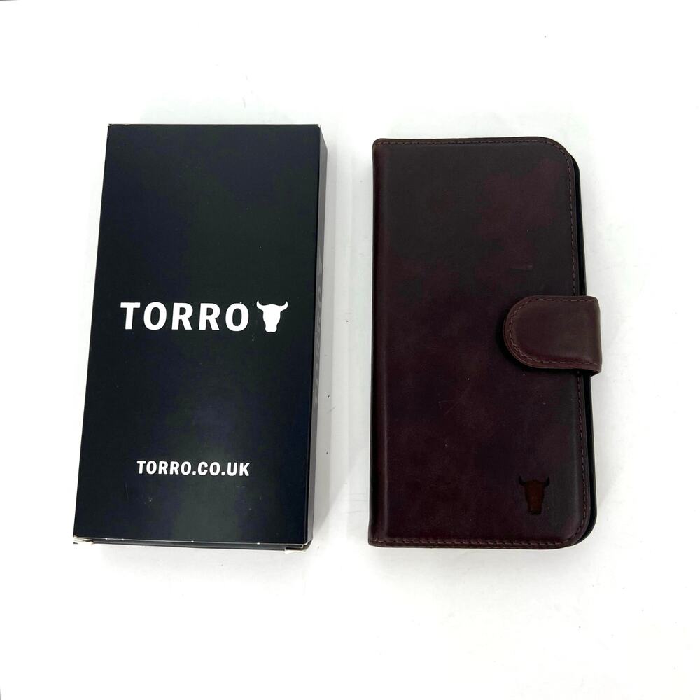 Torro leather iPhone 12 wallet case